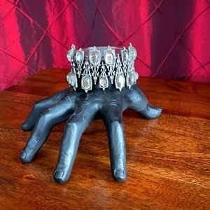 Silver Bracelet W/ Oval Mirror Like Design